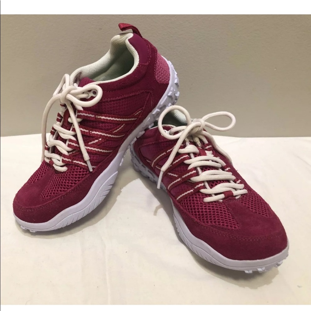 Hi-Tec Vibram Comfy Shoes